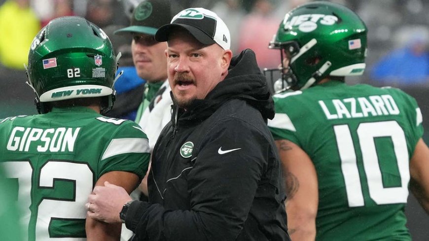 Jets offensive coordinator Nathaniel Hackett stripped of play calling duties as shake-up continues --[Reported by Umva mag]