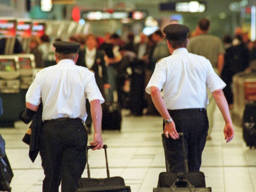 Air Canada pilots vote in favour of new contract, dousing strike fears --[Reported by Umva mag]