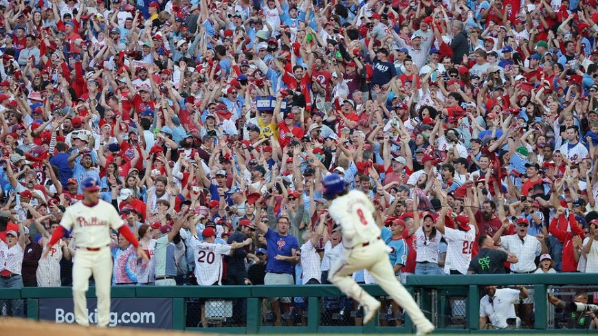 Phillies fan suggests watching Mets' Francisco Lindor hit clutch grand slam was one of life's 'low points' --[Reported by Umva mag]