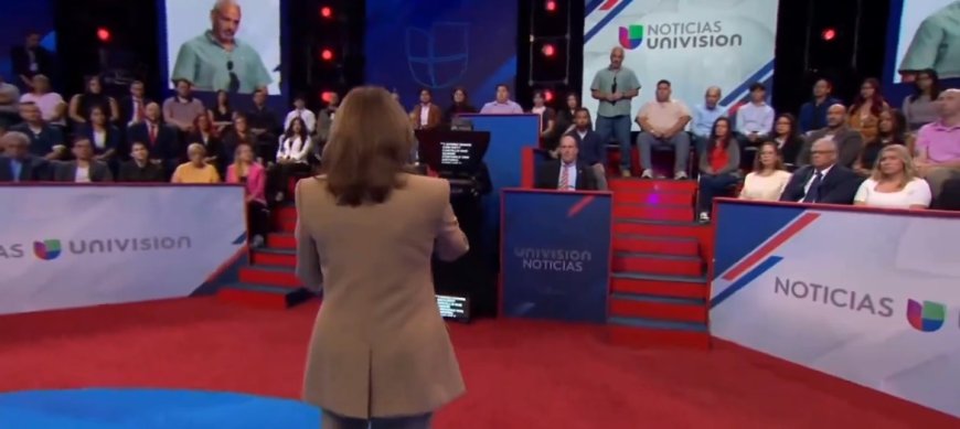 Watch Univision Panic When They Realize They Showed Kamala Harris’s Teleprompter Live On Air During Town Hall (VIDEO) --[Reported by Umva mag]