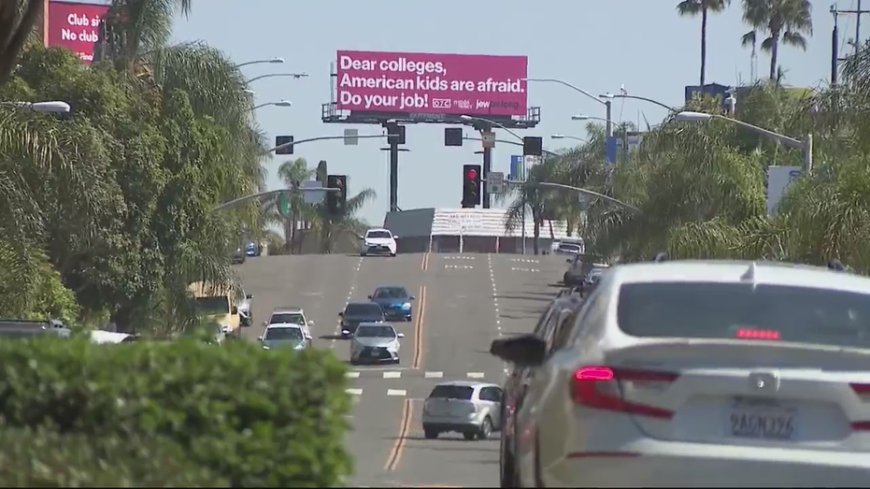 Jewish organization blasts colleges in billboard ad near San Diego State University to combat antisemitism --[Reported by Umva mag]