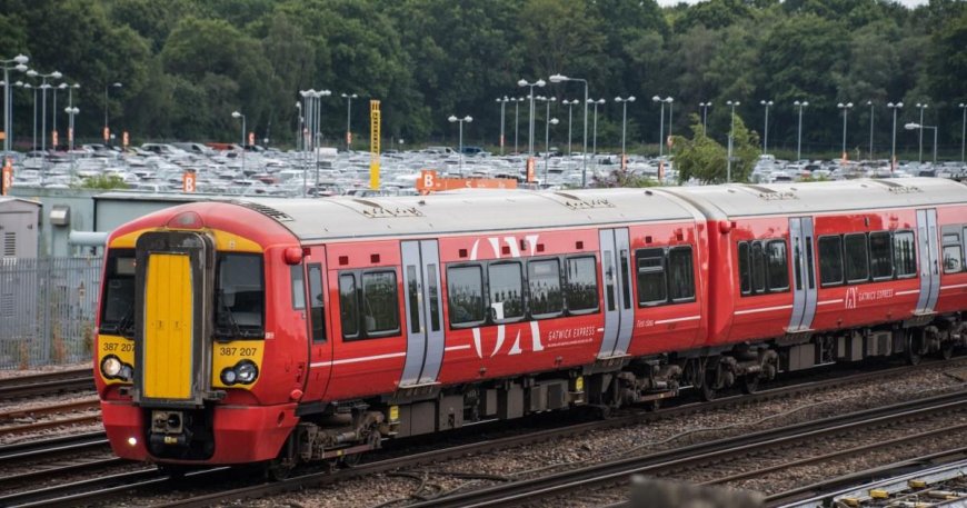 Gatwick Airport travellers told to find new route after trains suspended --[Reported by Umva mag]