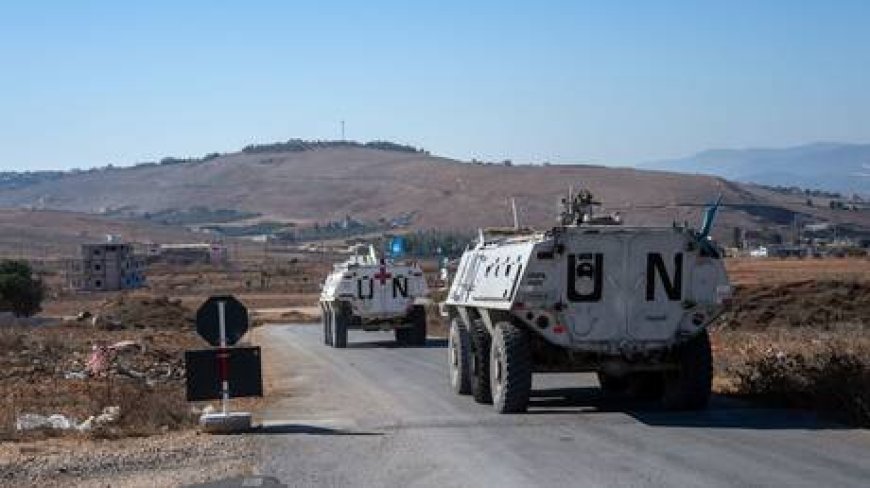 Israel under fire after tank attack injures UN peacekeepers --[Reported by Umva mag]