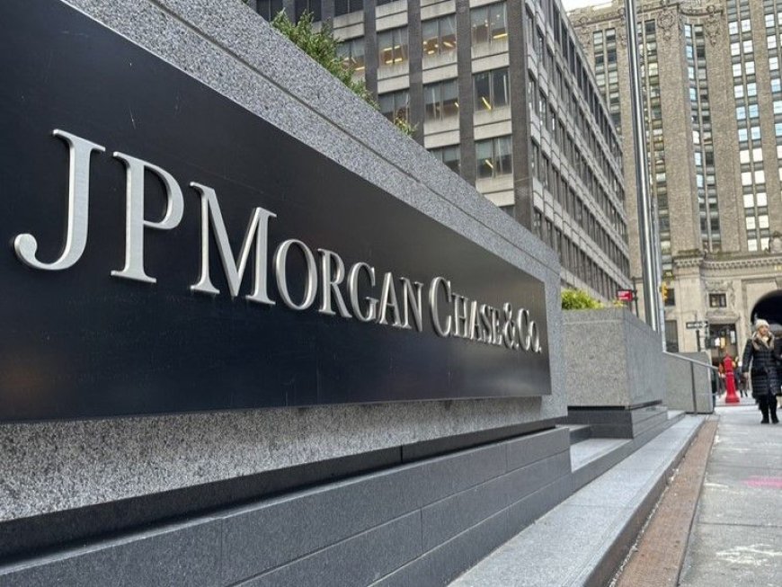 JPMorgan net income falls as bank sets aside more money to cover potential bad loans --[Reported by Umva mag]