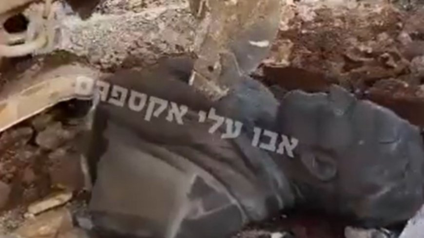 Moment Israeli troops pierce heart of toppled statue of assassinated Iranian terror commander Soleimani in Lebanon --[Reported by Umva mag]