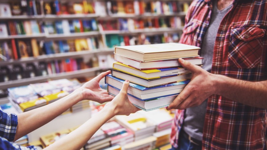 It’s Bookshop Day – so here are 6 ways to pick up some bargain reads and great rewards --[Reported by Umva mag]