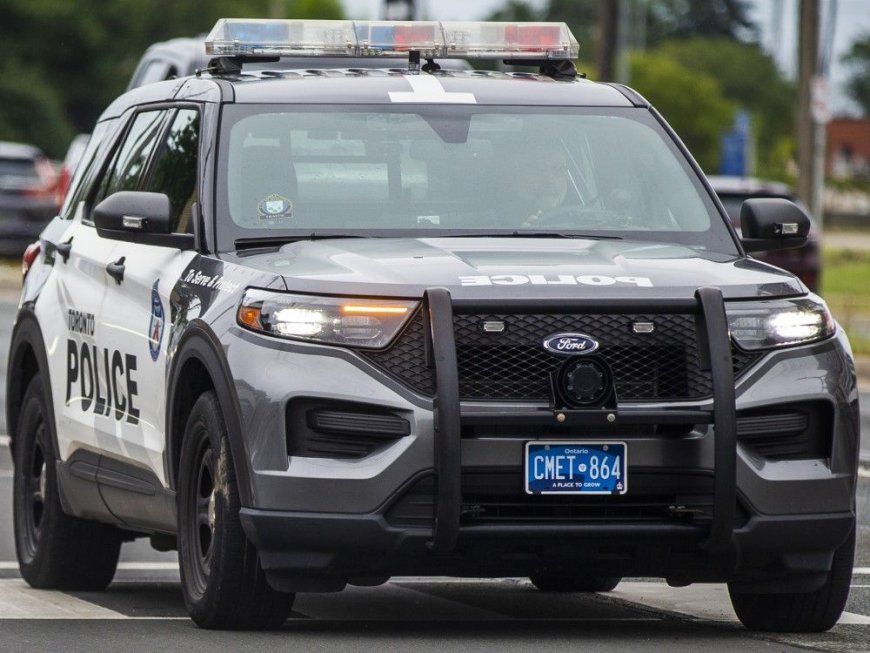 Child among two people with serious injuries after hit by car in Toronto --[Reported by Umva mag]