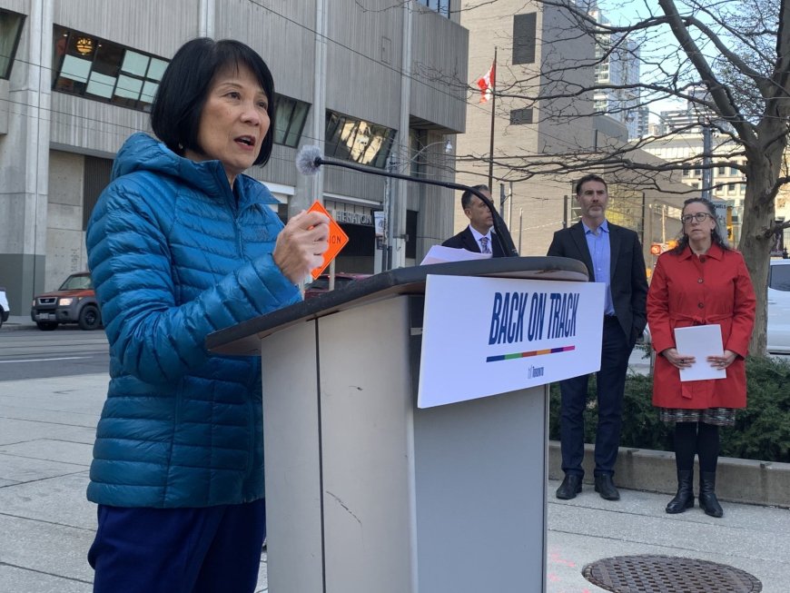 WARMINGTON: Olivia Chow 'wore black' on Oct. 7 to mourn those lost a year ago --[Reported by Umva mag]