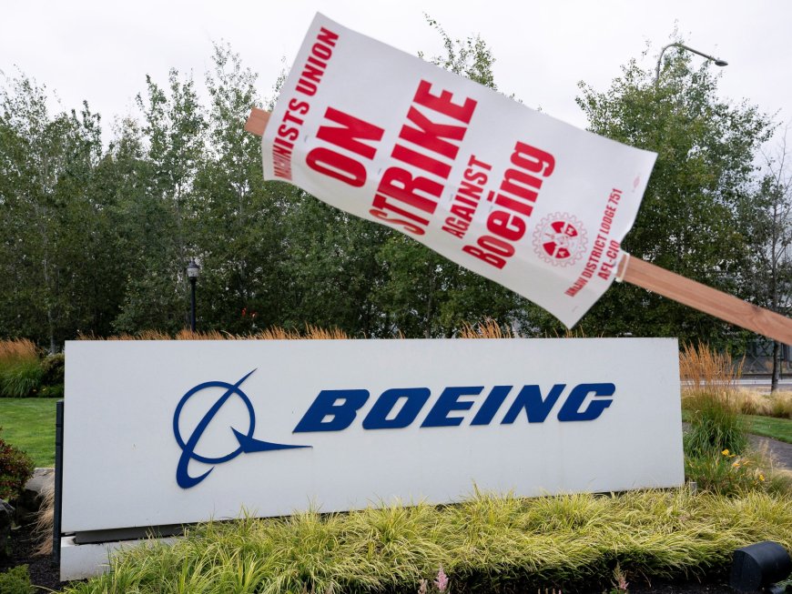 Boeing to cut 10% workforce, delay 777X delivery as strike takes toll --[Reported by Umva mag]