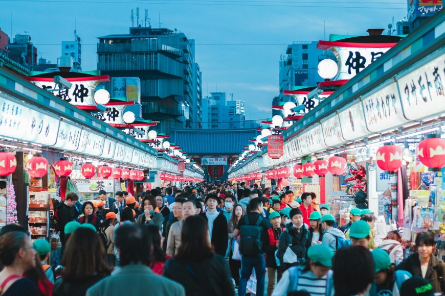 A Local’s Guide to Hidden Markets in Tokyo --[Reported by Umva mag]