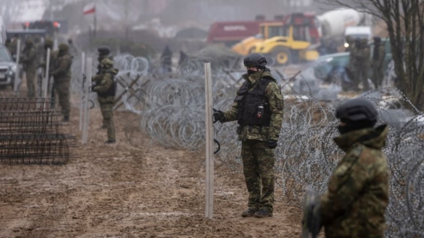 Poland to suspend asylum rights amid pressure on Belarusian border --[Reported by Umva mag]