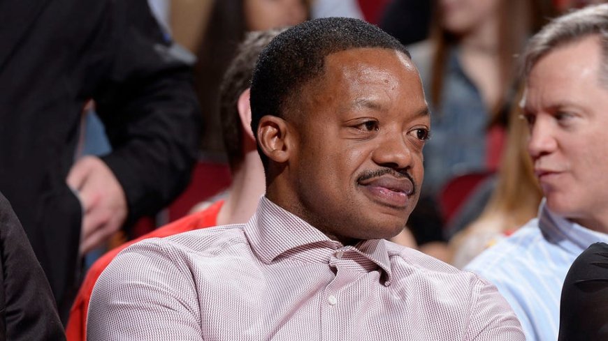 Former NBA player Steve Francis slams Lakers over decision to hire JJ Redick as coach --[Reported by Umva mag]