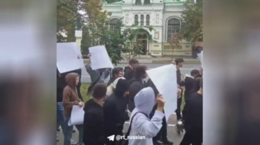 Anti-government protesters march  ‘against hunger‘ in Moldova (VIDEOS) --[Reported by Umva mag]