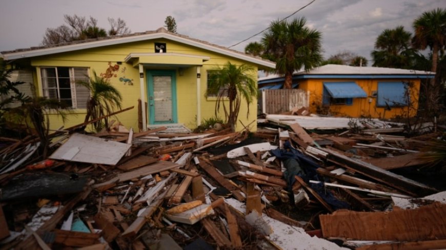 Determination to rebuild follows Florida's hurricanes with acceptance that storms will come again  --[Reported by Umva mag]